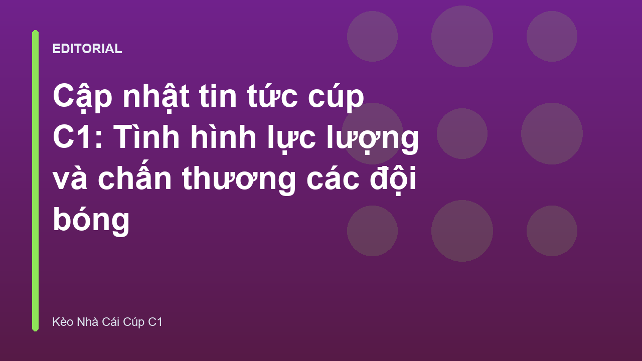 Cầu thủ bóng đá đang được kiểm tra y tế